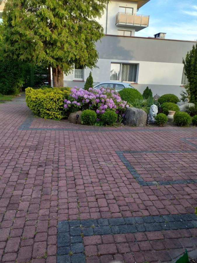 Pokoje Goscinne Simon Mielno (Koszalin) Exterior foto