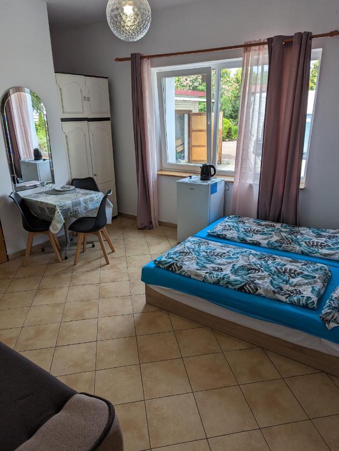 Pokoje Goscinne Simon Mielno (Koszalin) Exterior foto
